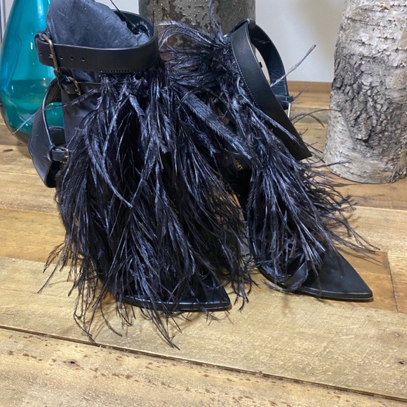 NEW SAINT LAURENT LEATHER SANDALS - Picture 3 of 11